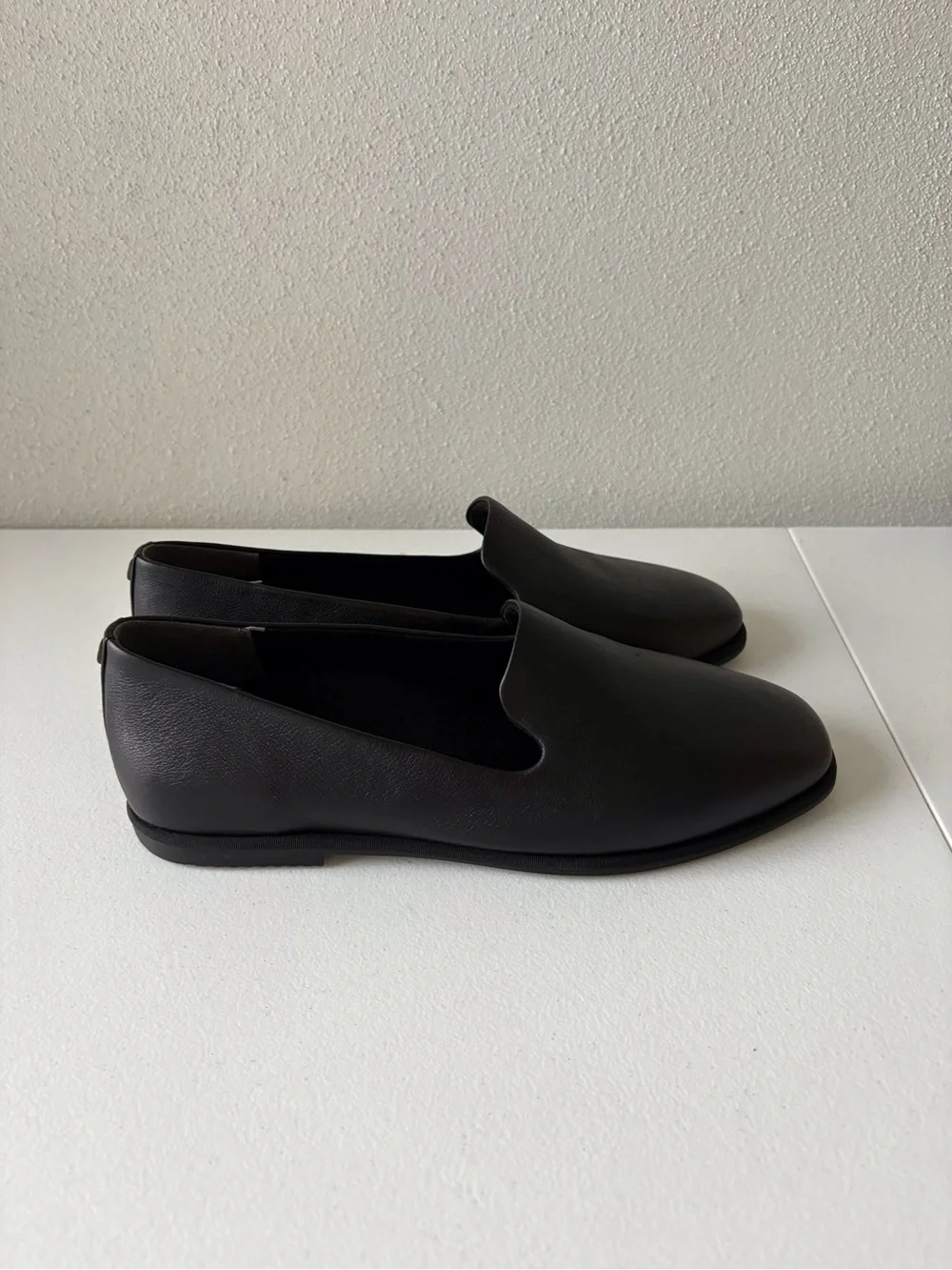 Vionic Willa‎ 2.0  9 Wide Black Leather Comfort Flats Arch Support Casual Office